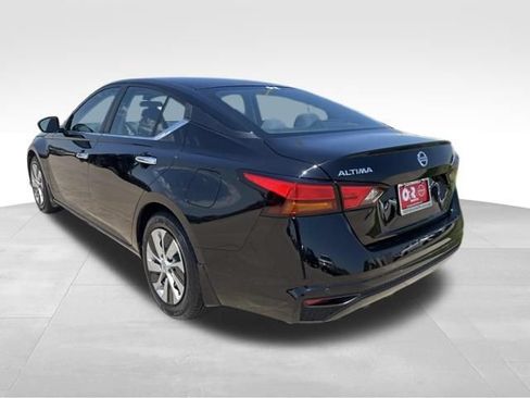 Used 2021 Nissan Altima 2.5 S w/ Driver Assist Package FWD image 7