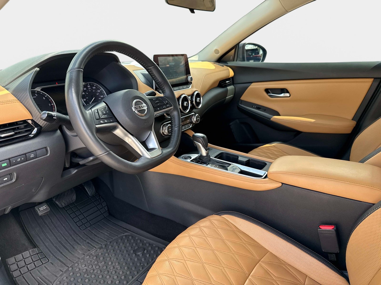 Used 2023 Nissan Sentra SV w/ SV Premium Package FWD image 32