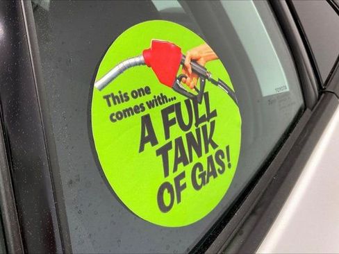 Used 2025 Toyota Camry LE image 36