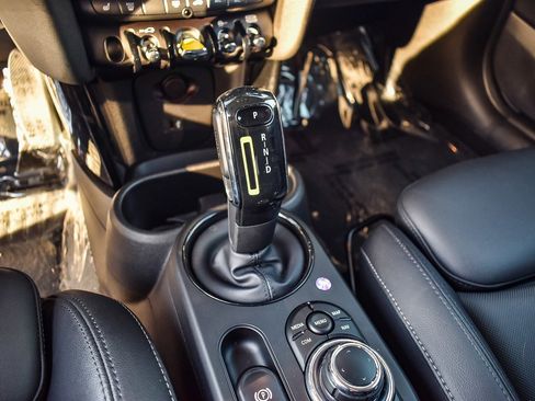 Used 2022 MINI Cooper SE image 17