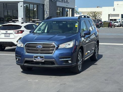 Used 2019 Subaru Ascent Limited w/ Popular Package #2A AWD/4WD image 3