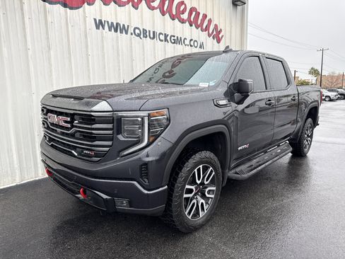 Used 2024 GMC Sierra 1500 AT4 w/ Technology Package image 8