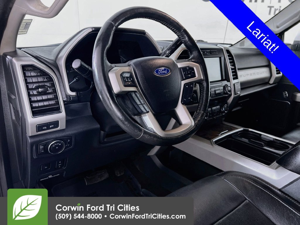 Used 2019 Ford F350 Lariat w/ Lariat Ultimate Package AWD/4WD image 2