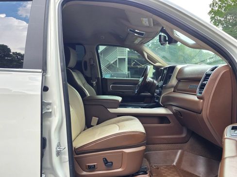Used 2019 RAM 2500 Laramie AWD/4WD image 31