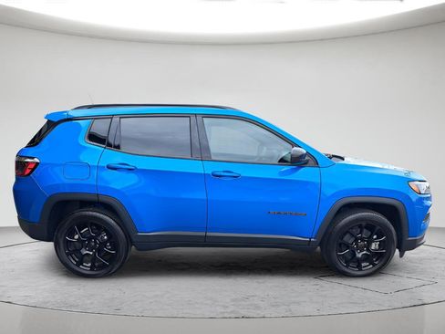 New 2026 Jeep Compass Latitude w/ Quick Order Package 29K AWD/4WD image 4