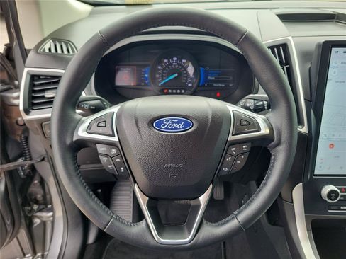 Used 2023 Ford Edge SEL w/ Sport Appearance Package AWD/4WD image 25