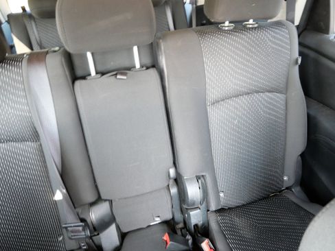 Used 2017 Dodge Journey SXT w/ Comfort/Convenience Group AWD/4WD image 14