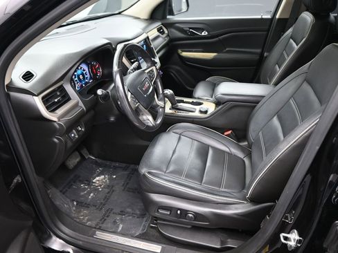 Used 2019 GMC Acadia Denali w/ Technology Package image 9