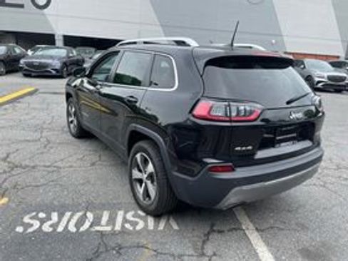Used 2021 Jeep Cherokee Limited w/ Elite Package AWD/4WD image 5