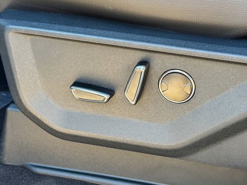 New 2025 Ford F150 Lightning Lariat image 25