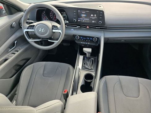Used 2023 Hyundai Elantra SEL w/ Cargo Package image 28