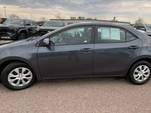 Used 2016 Toyota Corolla L FWD image 5