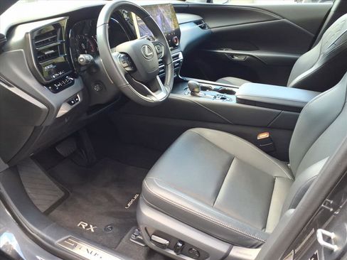 Used 2024 Lexus RX 350 Premium image 15