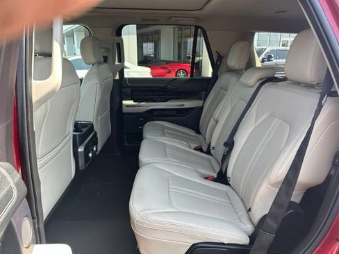 Used 2018 Ford Expedition Platinum AWD/4WD image 25