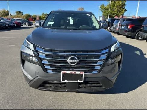 New 2026 Nissan Rogue SV w/ Cold Weather Package image 2