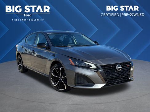 Used 2024 Nissan Altima 2.5 SR image 1