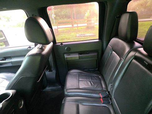Used 2011 Ford F350 Lariat w/ Lariat Interior Pkg RWD image 15