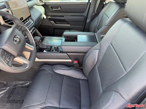 New 2026 Toyota Tundra Platinum w/ TRD Off-Road Package AWD/4WD image 13