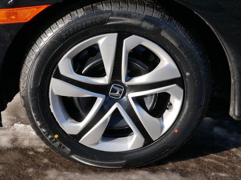 Used 2018 Honda Civic LX image 15