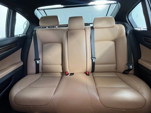 Used 2015 BMW 750Li xDrive image 16