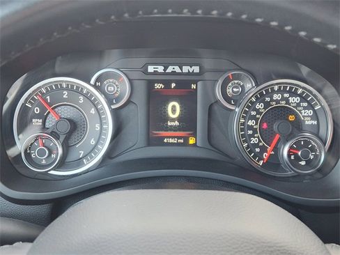 Used 2024 RAM 2500 Big Horn image 11