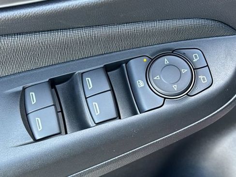 New 2026 Buick Envista Preferred FWD image 12