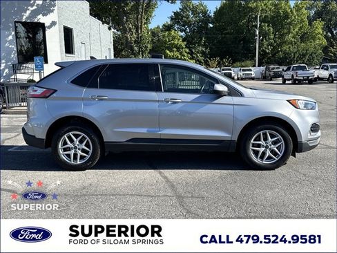 Used 2023 Ford Edge SEL w/ Convenience Package AWD/4WD image 2