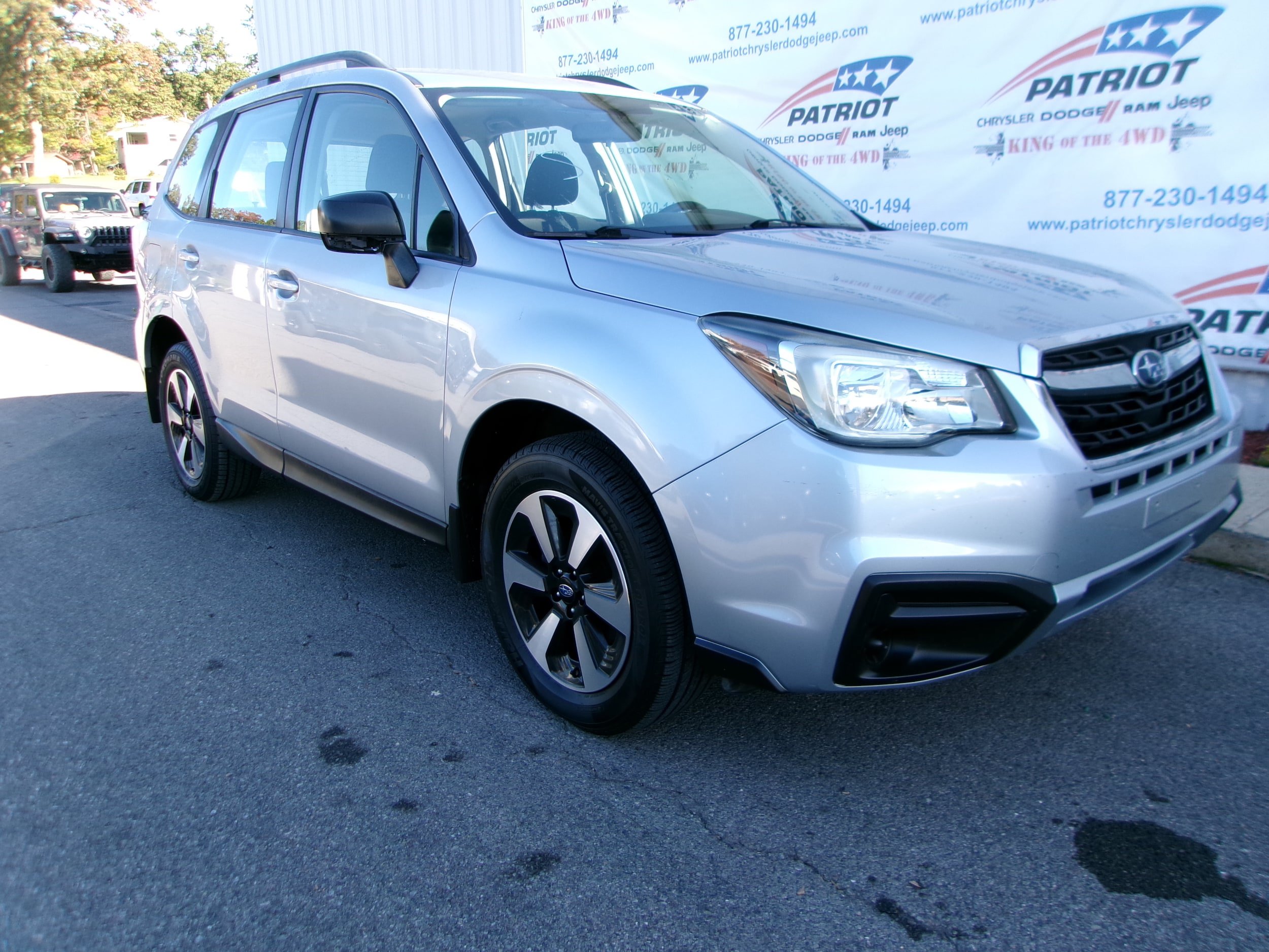 Used 2017 Subaru Forester 2.5i w/ Alloy Wheel Package AWD/4WD image 5