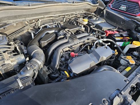 Used 2018 Subaru Forester 2.5i Premium image 35