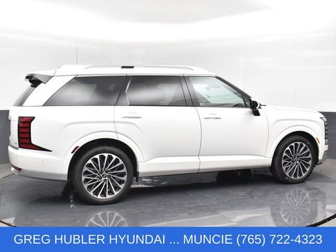 Used 2026 Hyundai Palisade Calligraphy AWD/4WD image 17