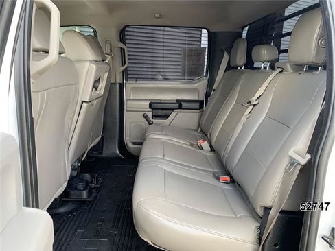 Used 2017 Ford F550 2WD Crew Cab Super Duty image 23