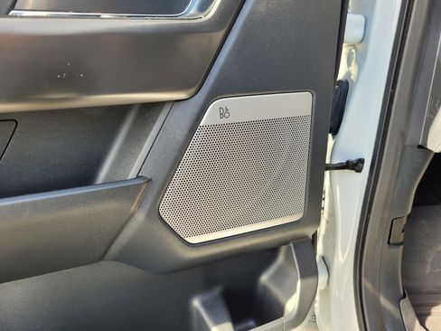 Used 2024 Ford F150 Lariat w/ FX4 Off-Road Package image 23