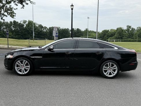 Used 2014 Jaguar XJ L Portfolio AWD/4WD image 10