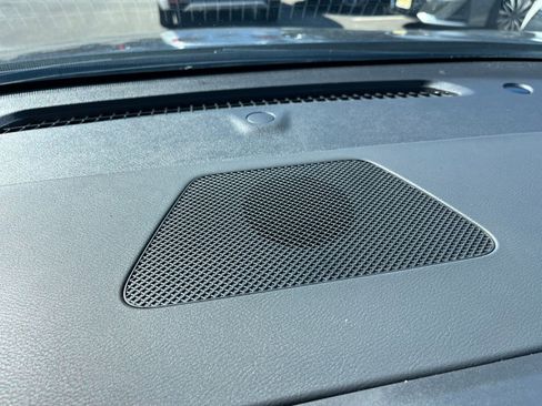 Used 2025 Nissan Altima 2.5 SV image 17