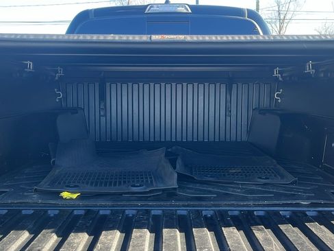 Used 2023 Toyota Tacoma TRD Off-Road image 23