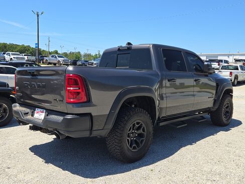 Used 2025 RAM 1500 RHO w/ RHO Level 1 Equipment Group AWD/4WD image 4