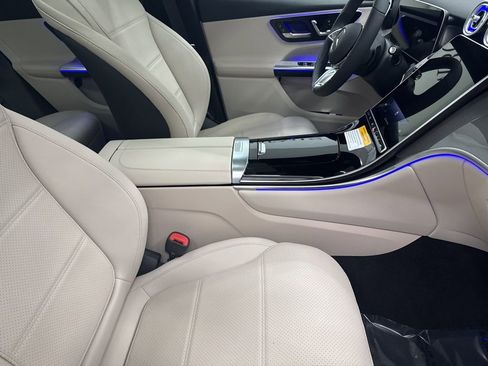 Used 2026 Mercedes-Benz GLC 300 image 30