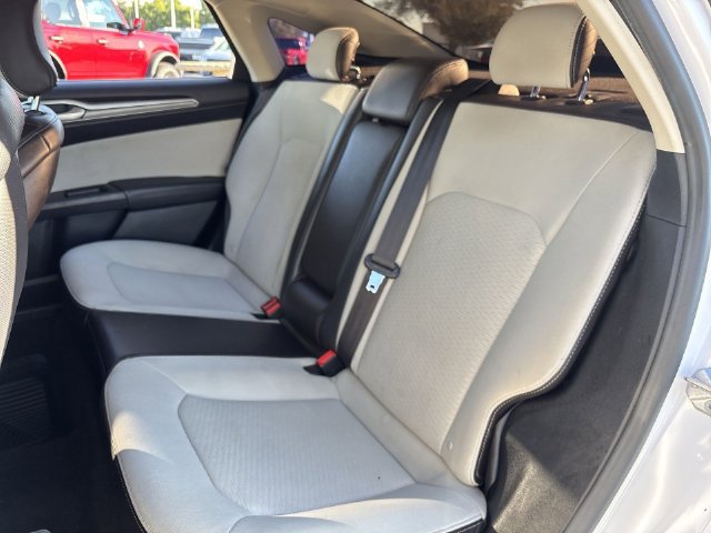 Used 2019 Ford Fusion SE w/ Equipment Group 151A FWD image 31