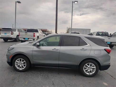 Used 2023 Chevrolet Equinox LT image 4