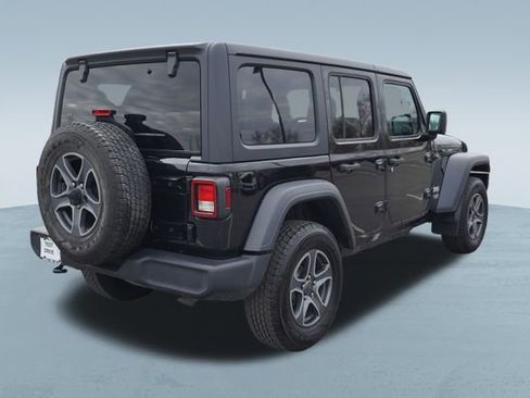 Used 2019 Jeep Wrangler Unlimited Sport S image 9