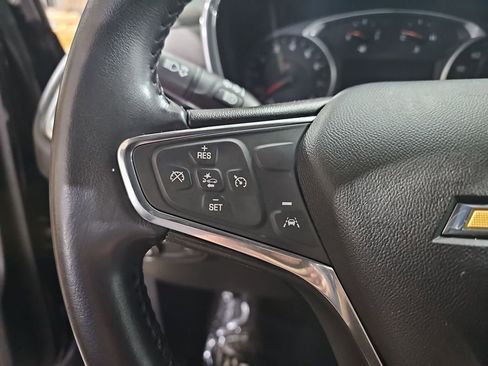 Used 2020 Chevrolet Equinox LT image 22