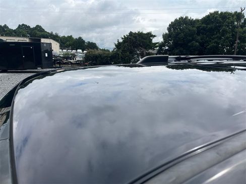 Used 2019 Toyota 4Runner SR5 AWD/4WD image 12