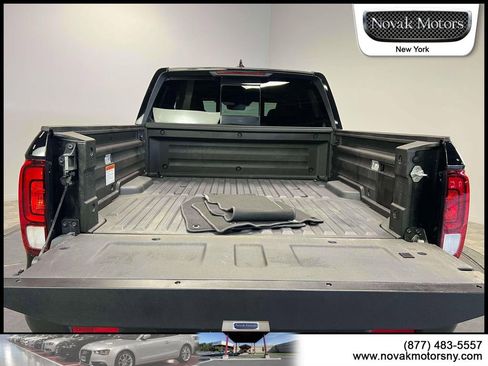 Used 2023 Honda Ridgeline Black Edition image 12