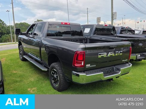 Used 2025 RAM 3500 Laramie AWD/4WD image 15