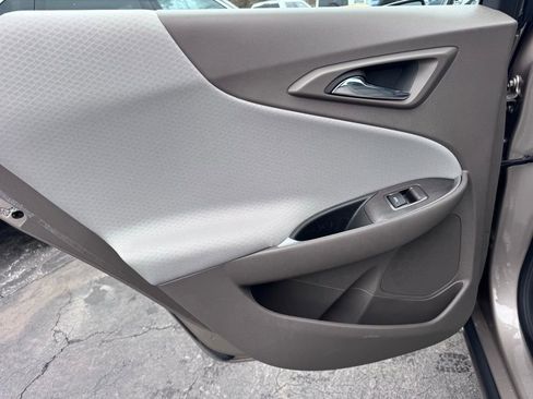 Used 2025 Chevrolet Malibu LT image 26