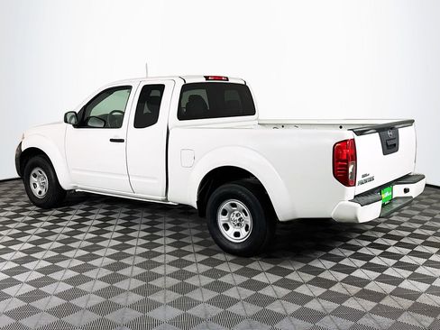 Used 2019 Nissan Frontier S RWD image 6