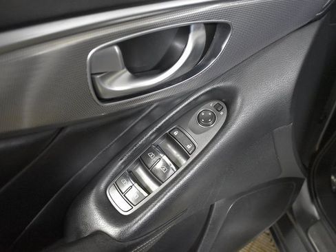 Used 2014 INFINITI Q50 Premium w/ Navigation Package image 8