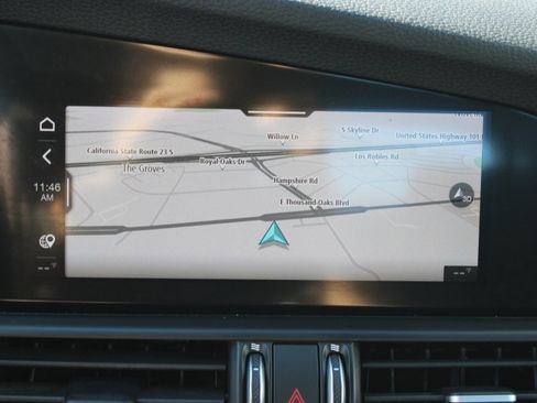 Used 2022 Alfa Romeo Giulia Ti image 18