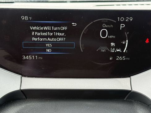 Used 2025 Toyota Prius LE FWD image 19