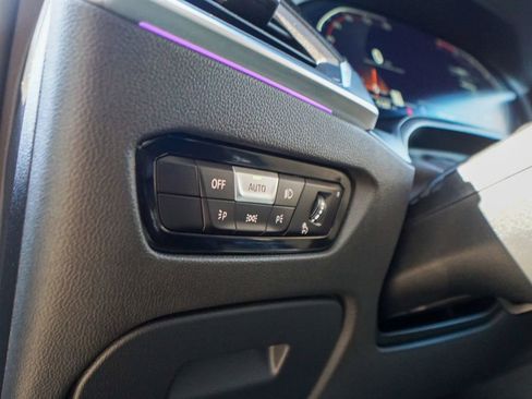 Used 2021 BMW 430i Convertible image 18